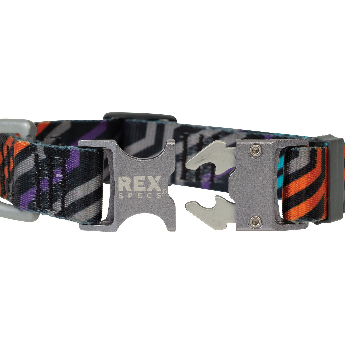 Geometric Trails End Collar Buckle Open
